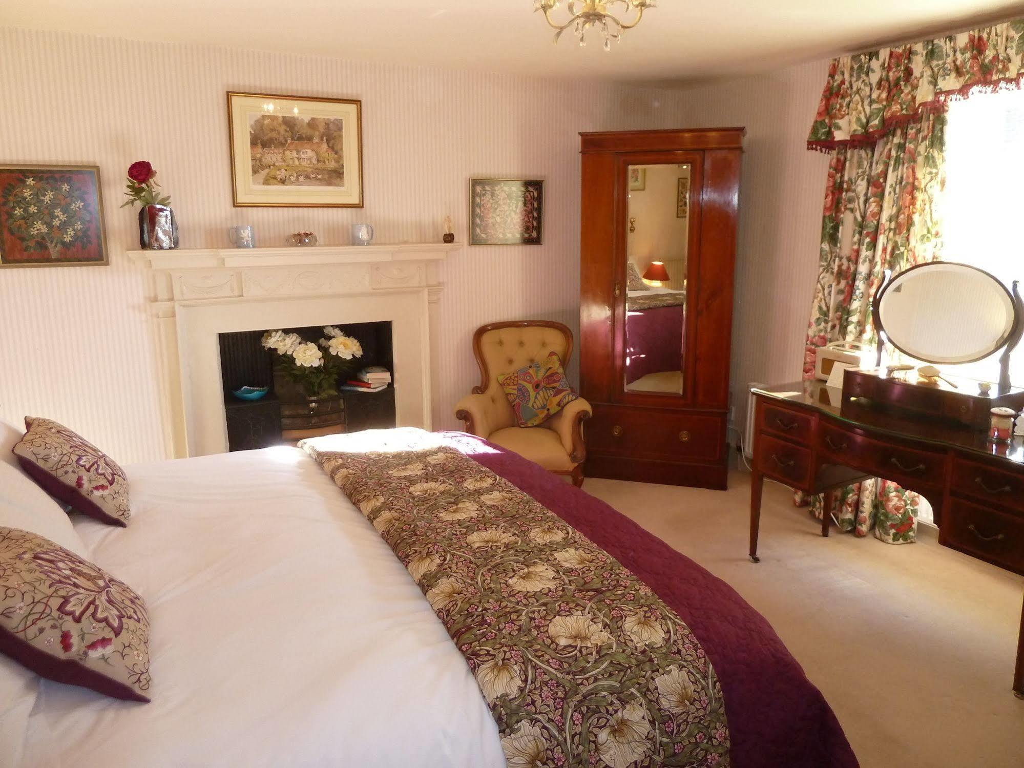 The Old Vicarage B&B Тайдсуел Екстериор снимка